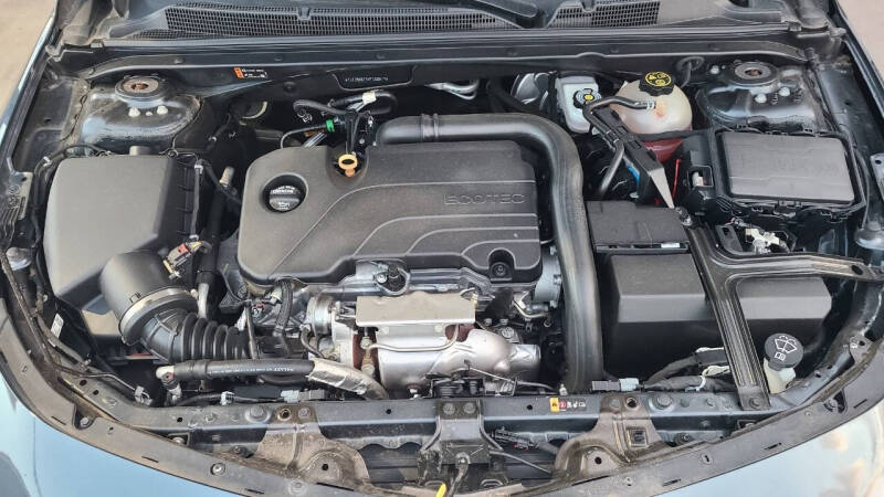 2019 Chevrolet Malibu LS - Image 21
