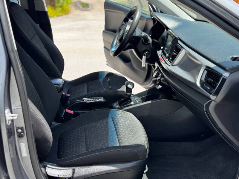 2019 Kia Rio S - Image 11