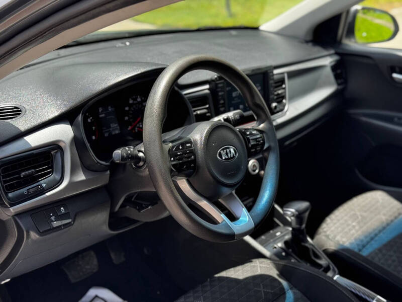 2019 Kia Rio S - Image 15