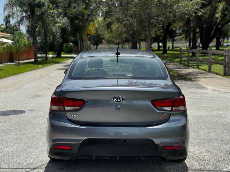 2019 Kia Rio S - Image 5