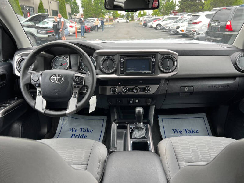 2019 Toyota Tacoma SR5 V6 4x4 SR5 V6 4dr Double Cab 5.0 ft SB - Image 13