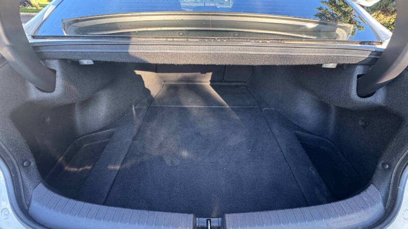 2020 Acura TLX 4dr - Image 21