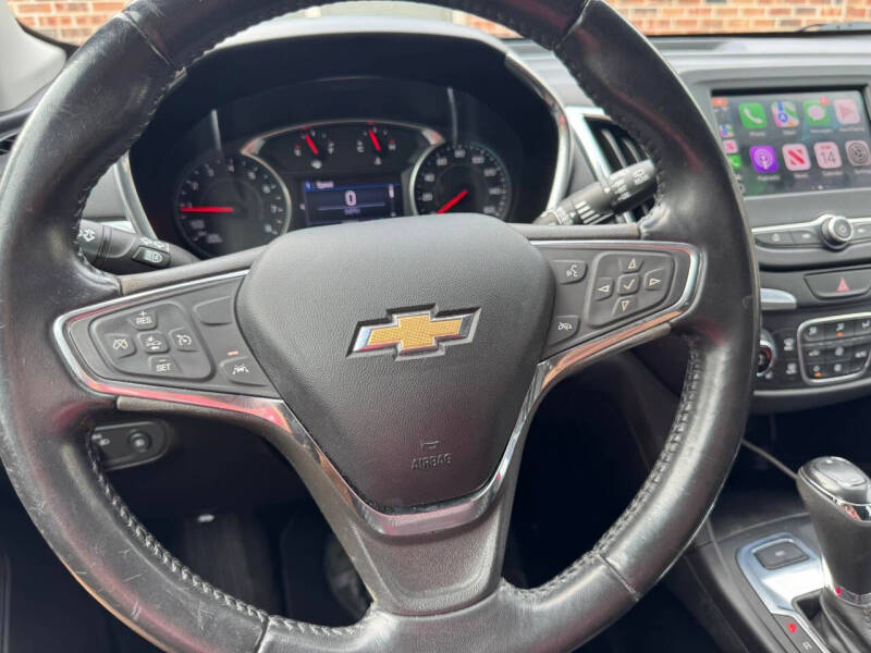 2020 Chevrolet Equinox LT - Image 4