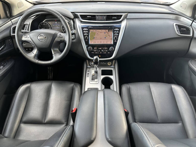 2020 Nissan Murano SL - Image 13
