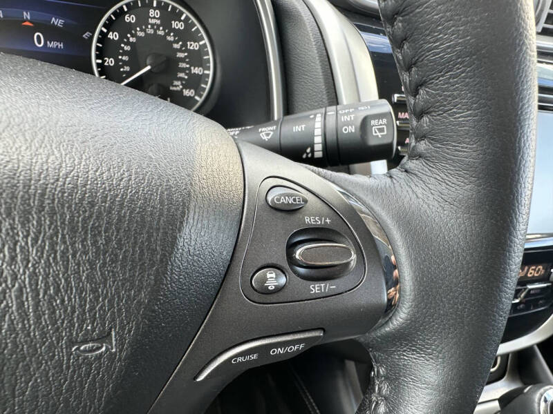 2020 Nissan Murano SL - Image 31