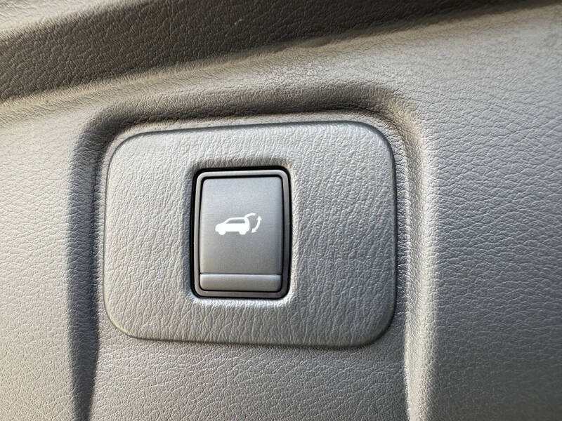 2020 Nissan Murano SL - Image 41