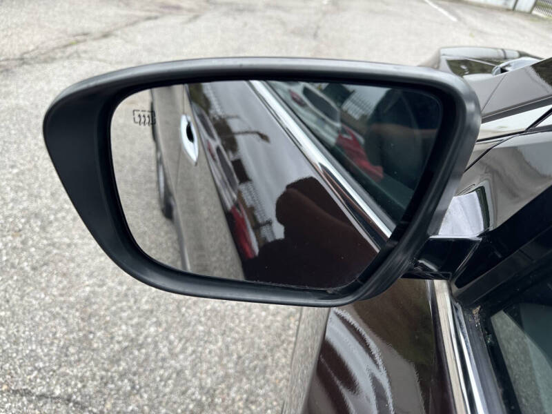 2020 Nissan Murano SL - Image 65