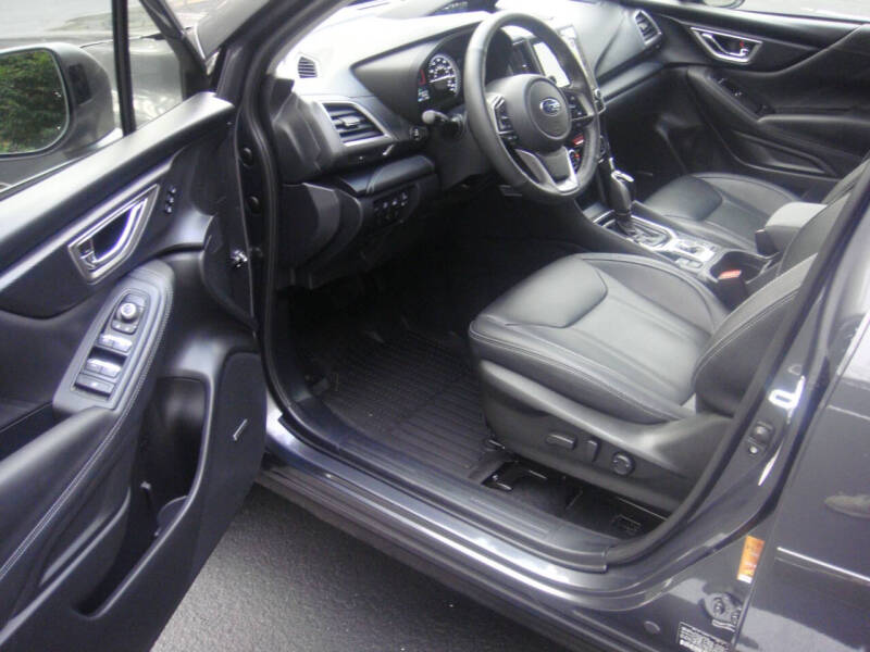 2021 Subaru Forester Touring - Image 18