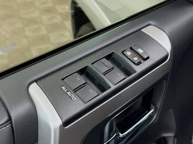 2023 Toyota 4Runner TRD Sport 4x4 TRD Sport 4dr - Image 17
