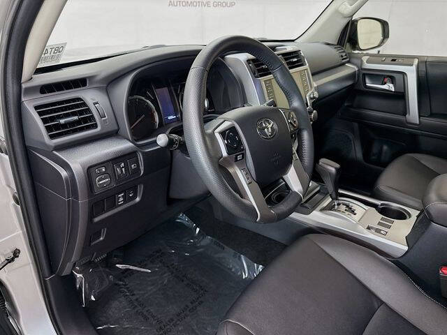 2023 Toyota 4Runner TRD Sport 4x4 TRD Sport 4dr - Image 9