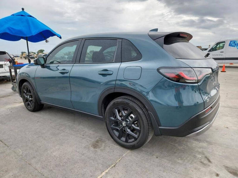2025 Honda HR-V Sport Sport 4dr Crossover - Image 2