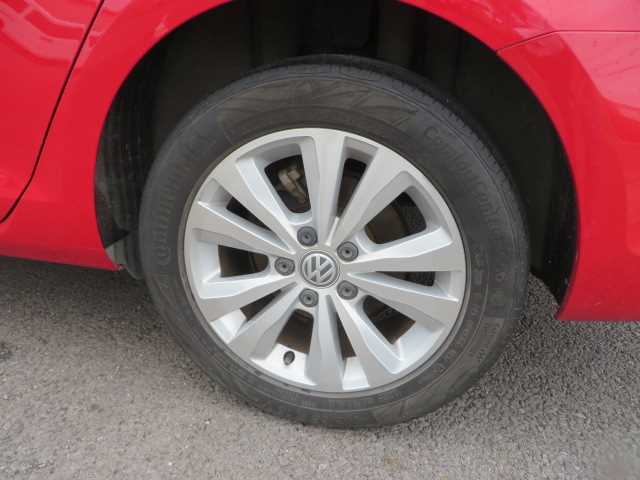 2018 Volkswagen Golf Variant - Image 2