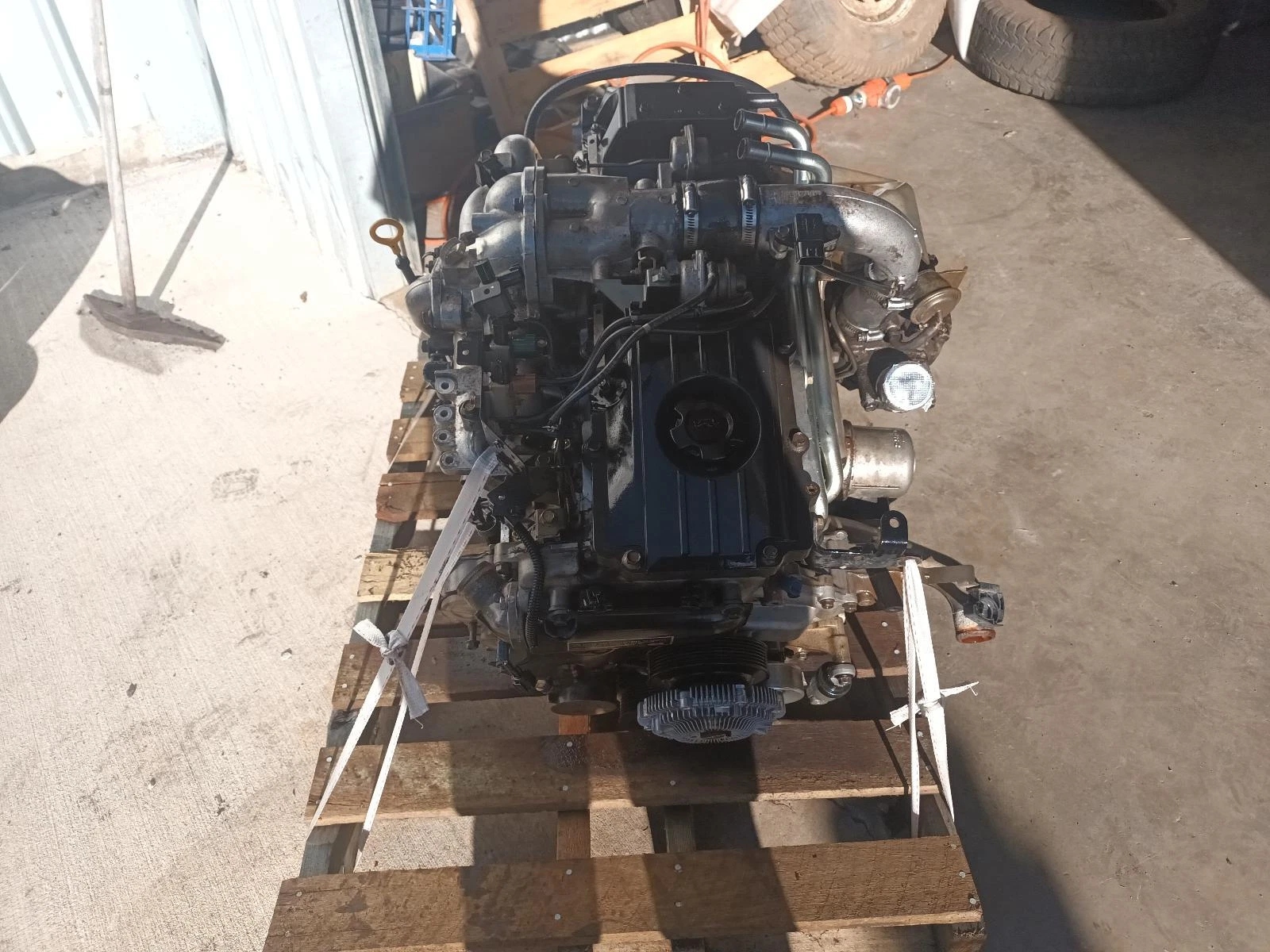 NISSAN NAVARA ENGINE D22,ZD30, TURBO, 2001 to 2005