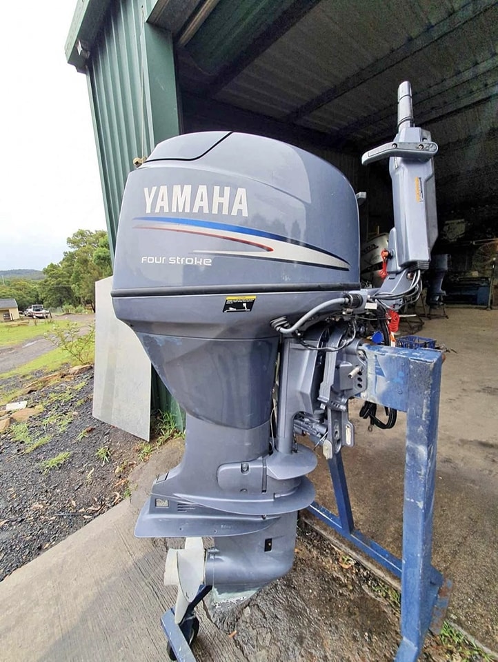 40hp yamaha 4 stroke outboard motor