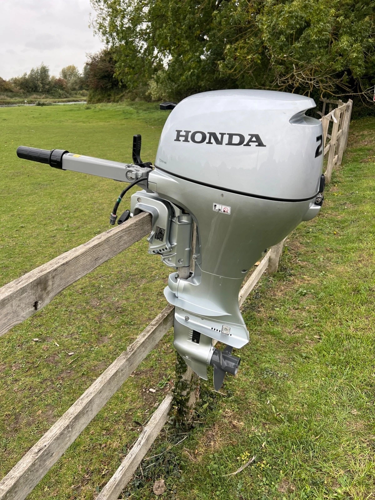 2016 Honda 20hp 4-Stroke Short Shaft - Image 2