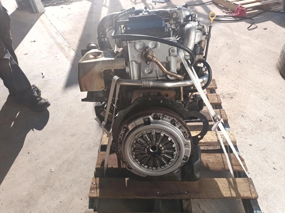 NISSAN NAVARA ENGINE D22,ZD30, TURBO, 2001 to 2005 - Image 3