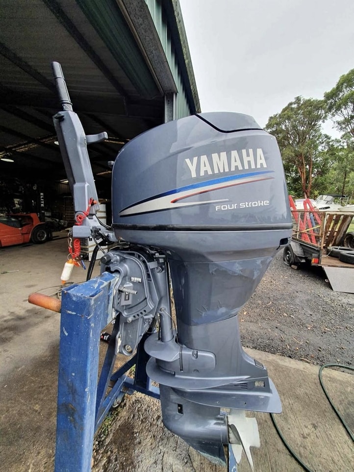 40hp yamaha 4 stroke outboard motor - Image 6