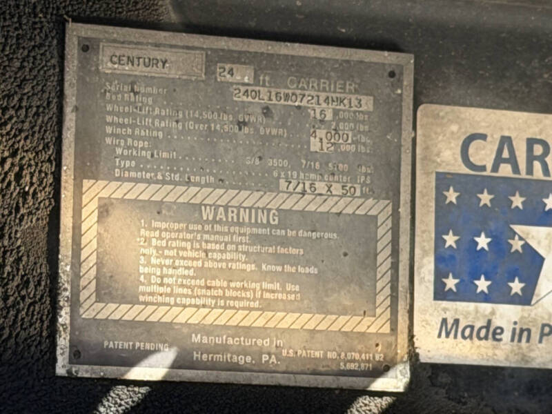 2013 Ford F-750 Super Duty Regular Cab Rollback - Image 6
