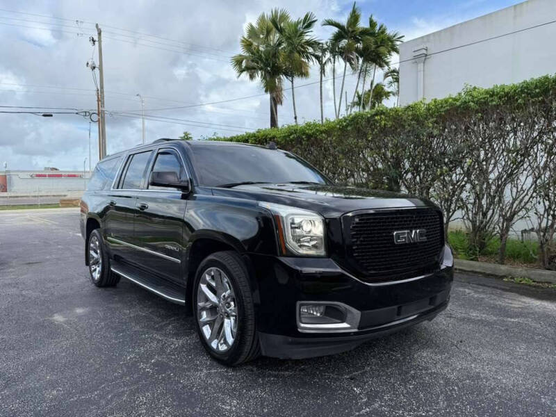 2016 GMC Yukon XL Denali - Image 3