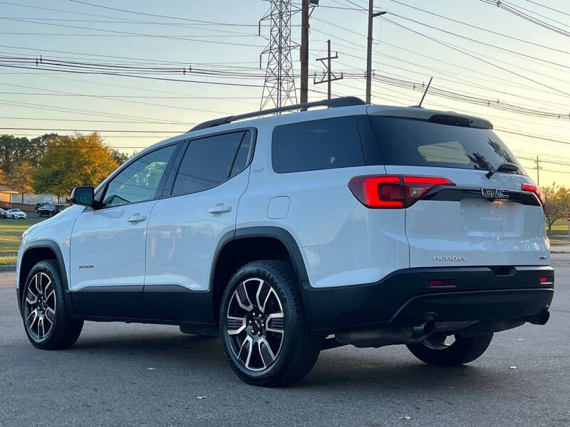 2019 GMC Acadia SLT-1 - Image 18