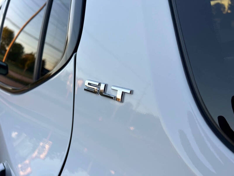 2019 GMC Acadia SLT-1 - Image 21