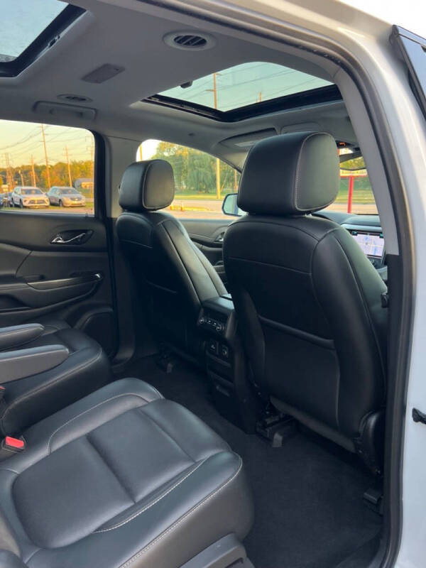 2019 GMC Acadia SLT-1 - Image 33