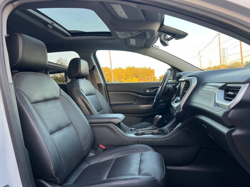2019 GMC Acadia SLT-1 - Image 34