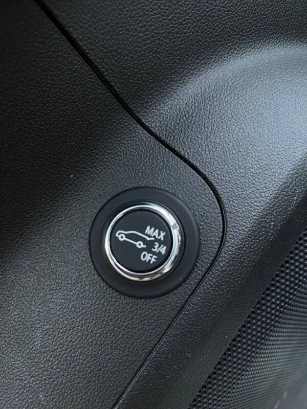 2019 GMC Acadia SLT-1 - Image 40