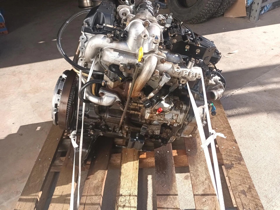 NISSAN NAVARA ENGINE D22,ZD30, TURBO, 2001 to 2005 - Image 4