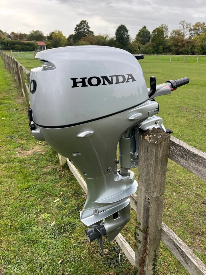 2016 Honda 20hp 4-Stroke Short Shaft - Image 4