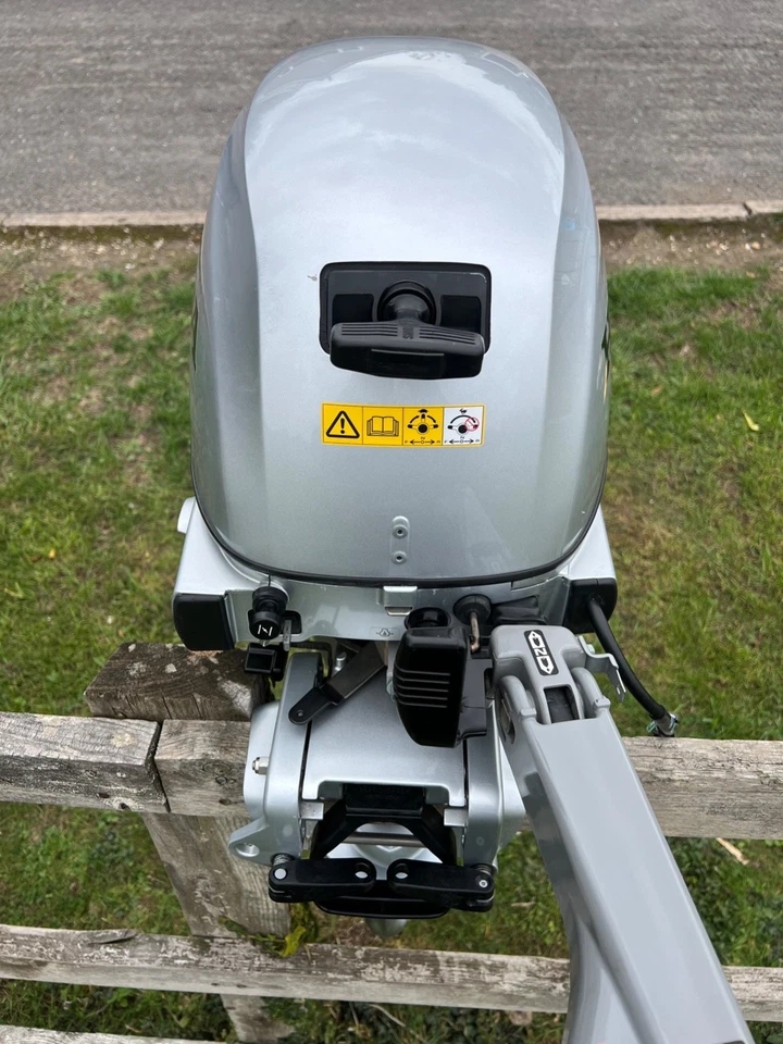 2016 Honda 20hp 4-Stroke Short Shaft - Image 5