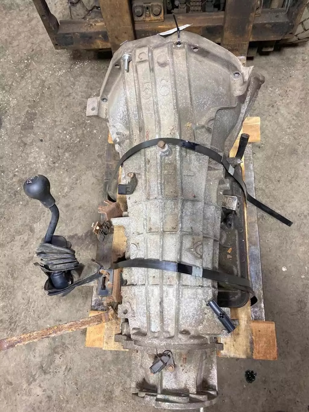 2010 to 2015  Ford F450 Automatic Transmission - Image 6