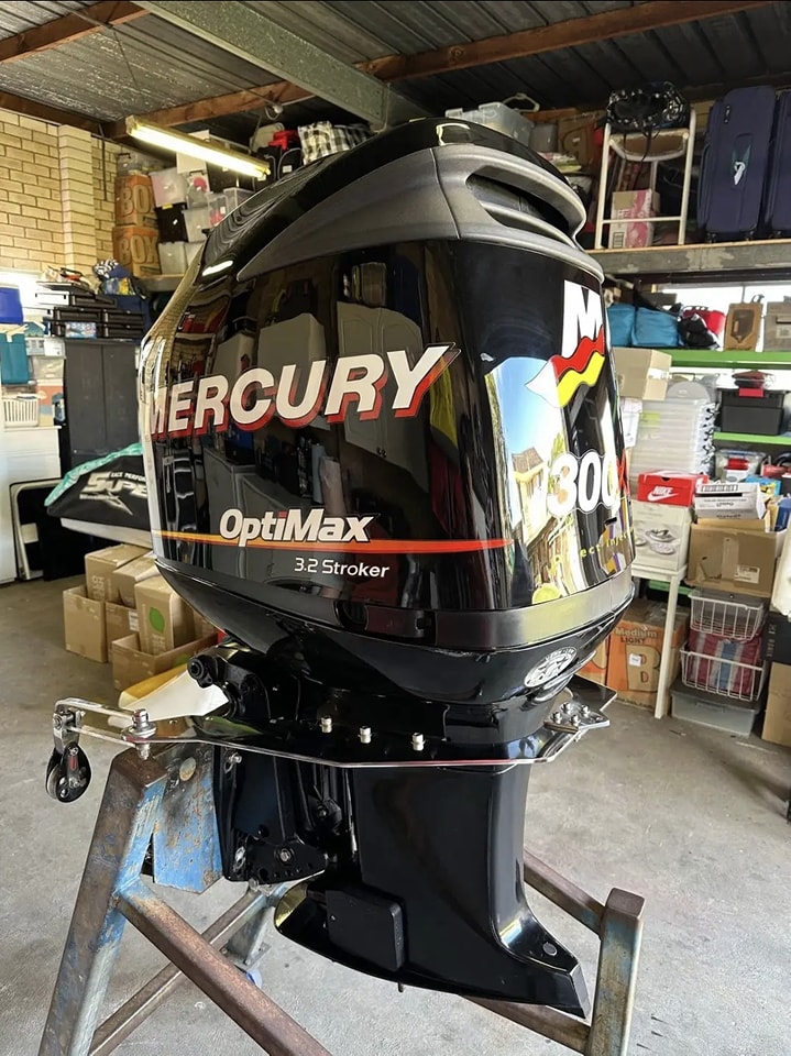 2007 Mercury 300xs - Image 6