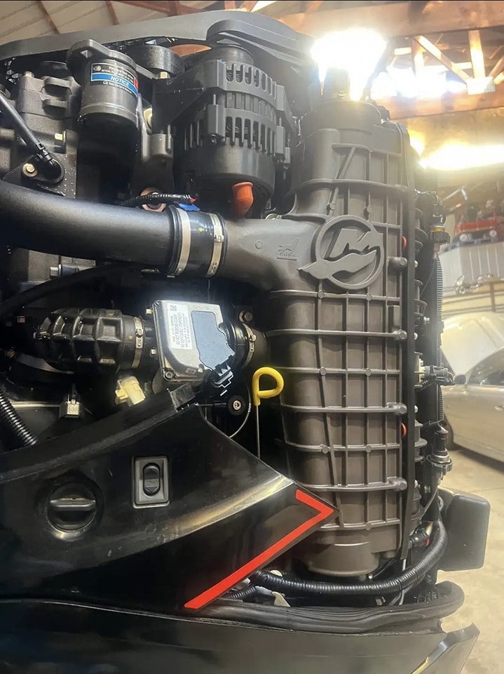Mercury Verado 400R outboard Motor - Image 7