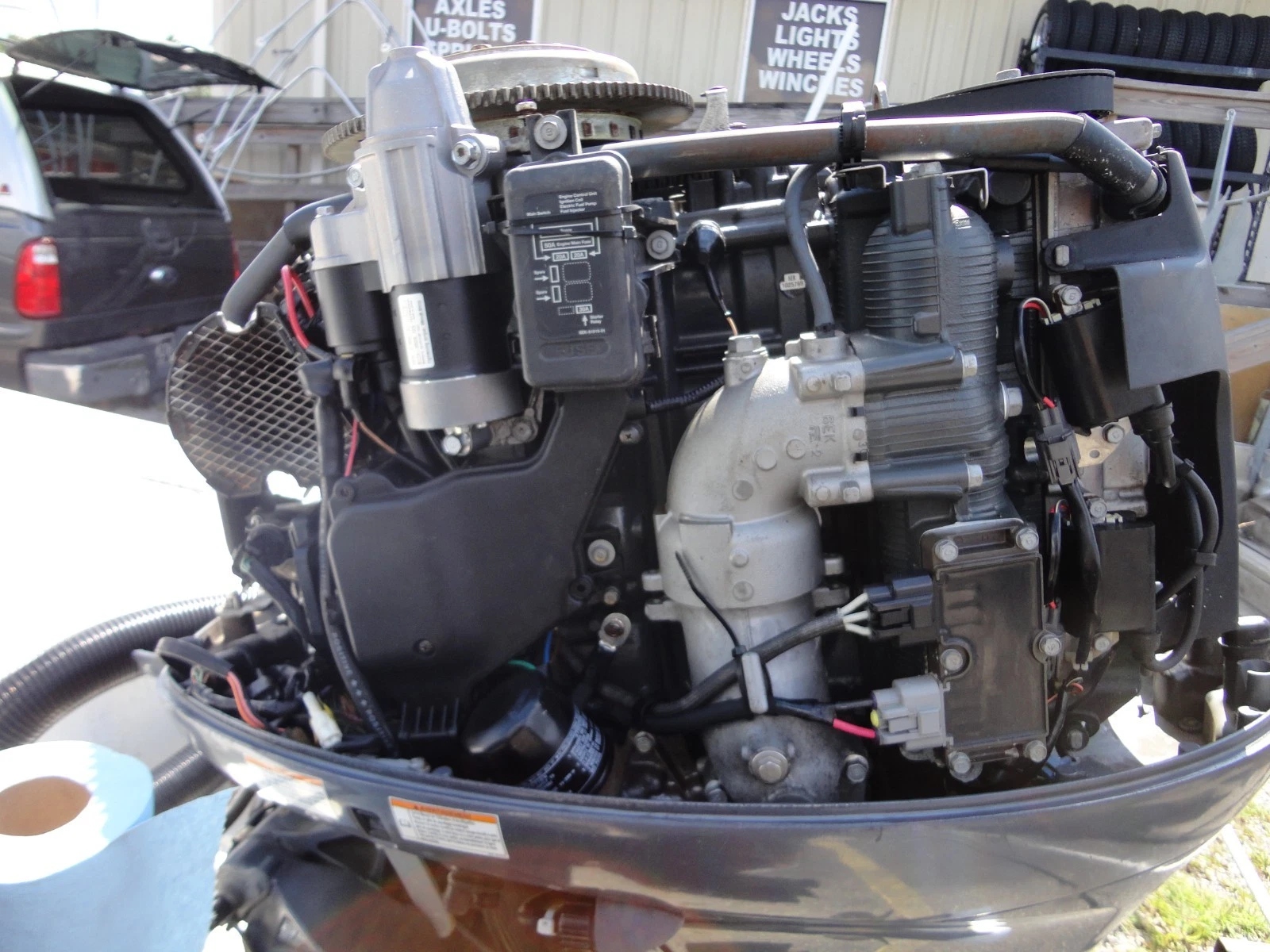 2015 Yamaha 115hp 4 stroke OUTBOARD Motor - Image 7