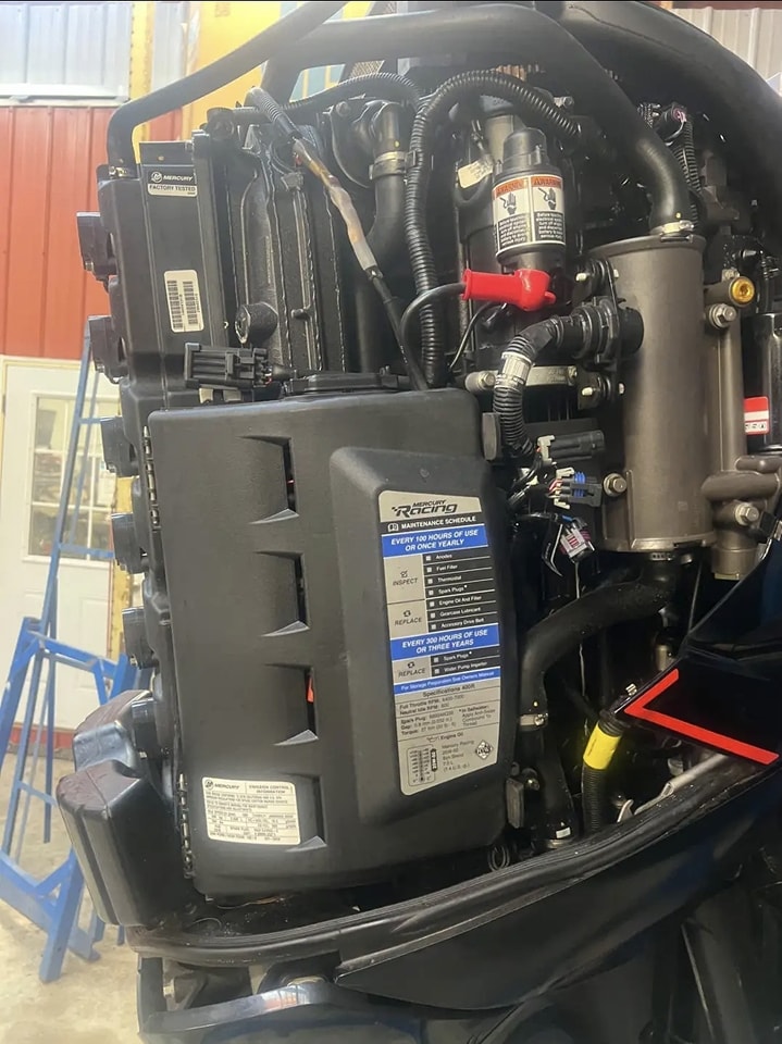 Mercury Verado 400R outboard Motor - Image 8