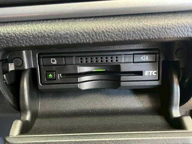 Toyota Crown 2013 G - Image 10