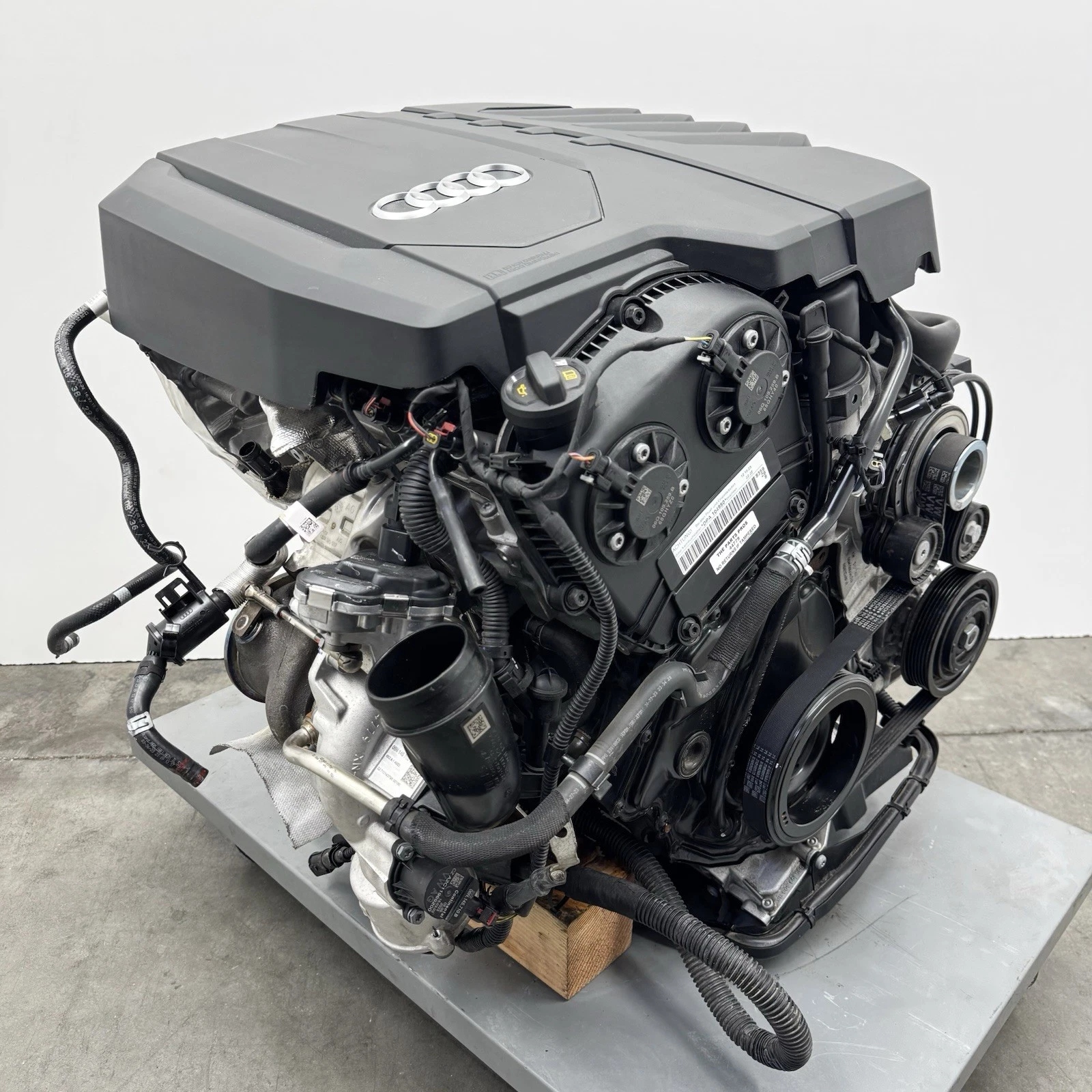17-25 Audi A4 A5 Complete Engine