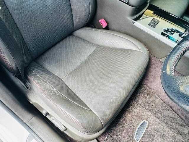 Toyota Crown 2012 - Image 12