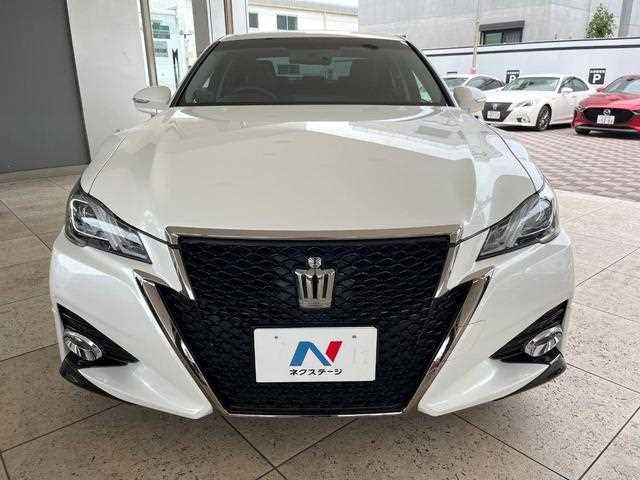 Toyota Crown 2016 - Image 14