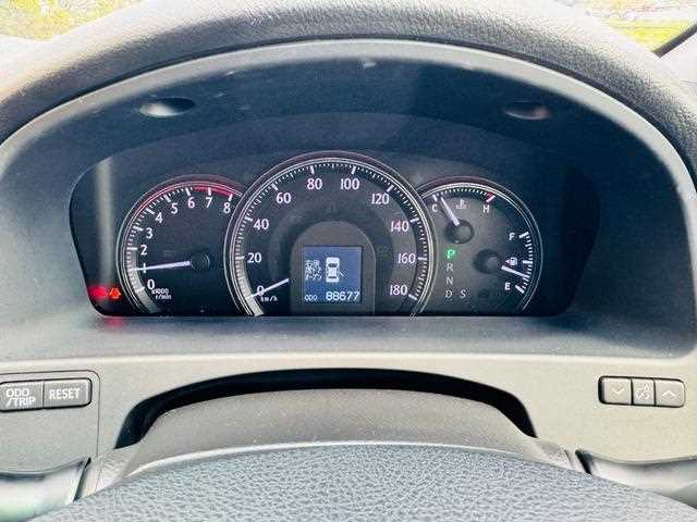 Toyota Crown 2012 - Image 15