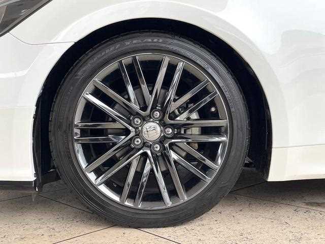 Toyota Crown 2016 - Image 21