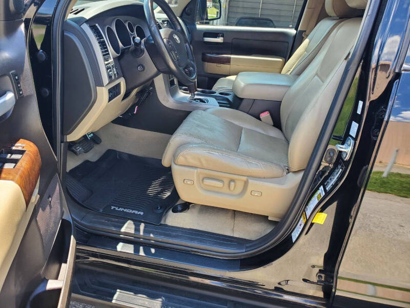 2011 Toyota Tundra Limited - Image 12