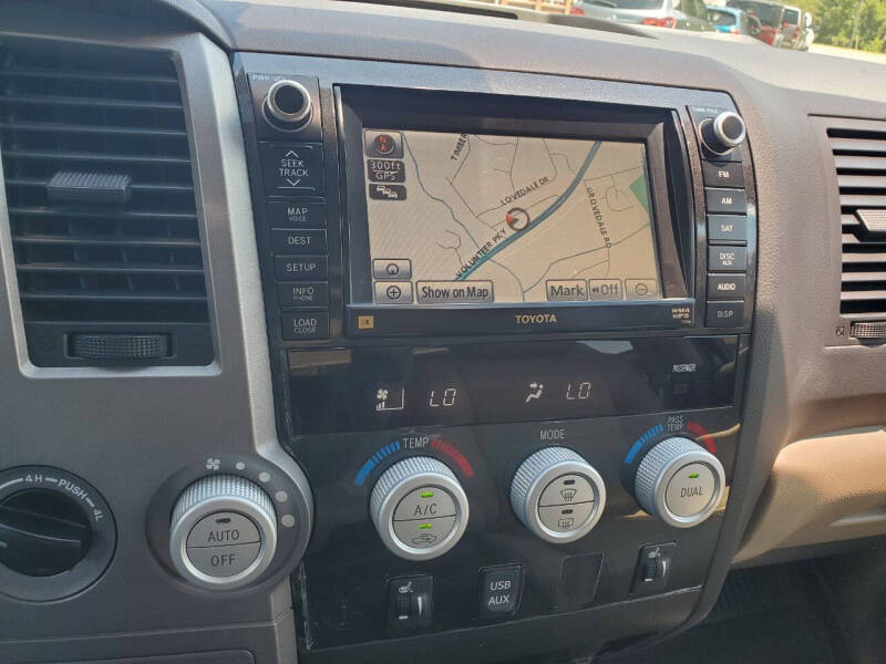 2011 Toyota Tundra Limited - Image 15