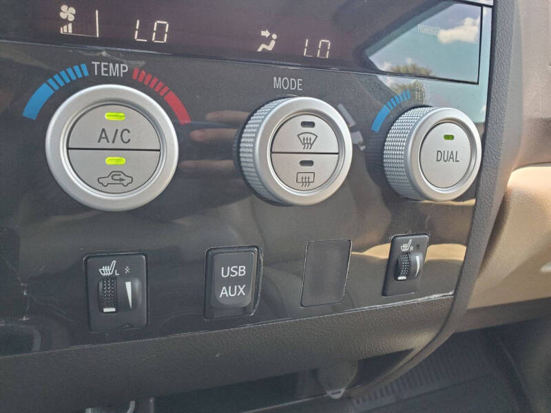 2011 Toyota Tundra Limited - Image 16