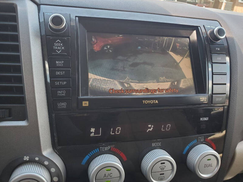 2011 Toyota Tundra Limited - Image 17