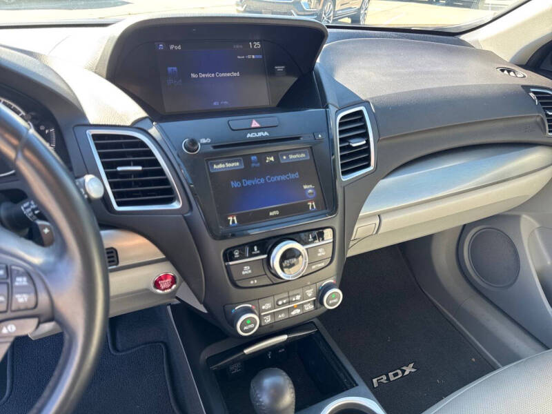 2017 Acura RDX - Image 18