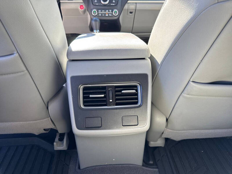 2017 Acura RDX - Image 25