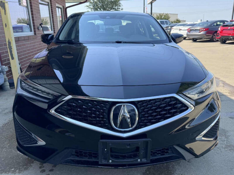 2019 Acura ILX w/Tech - Image 2