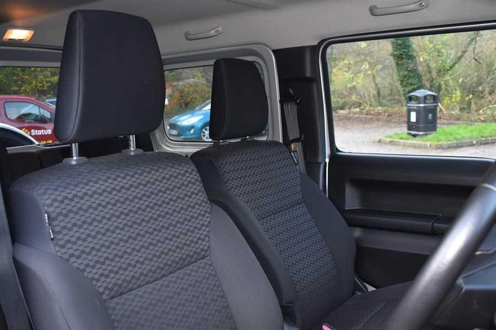 2019 Suzuki Jimny Manual - Image 9